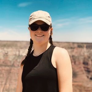 Meet your Posher, Hannah